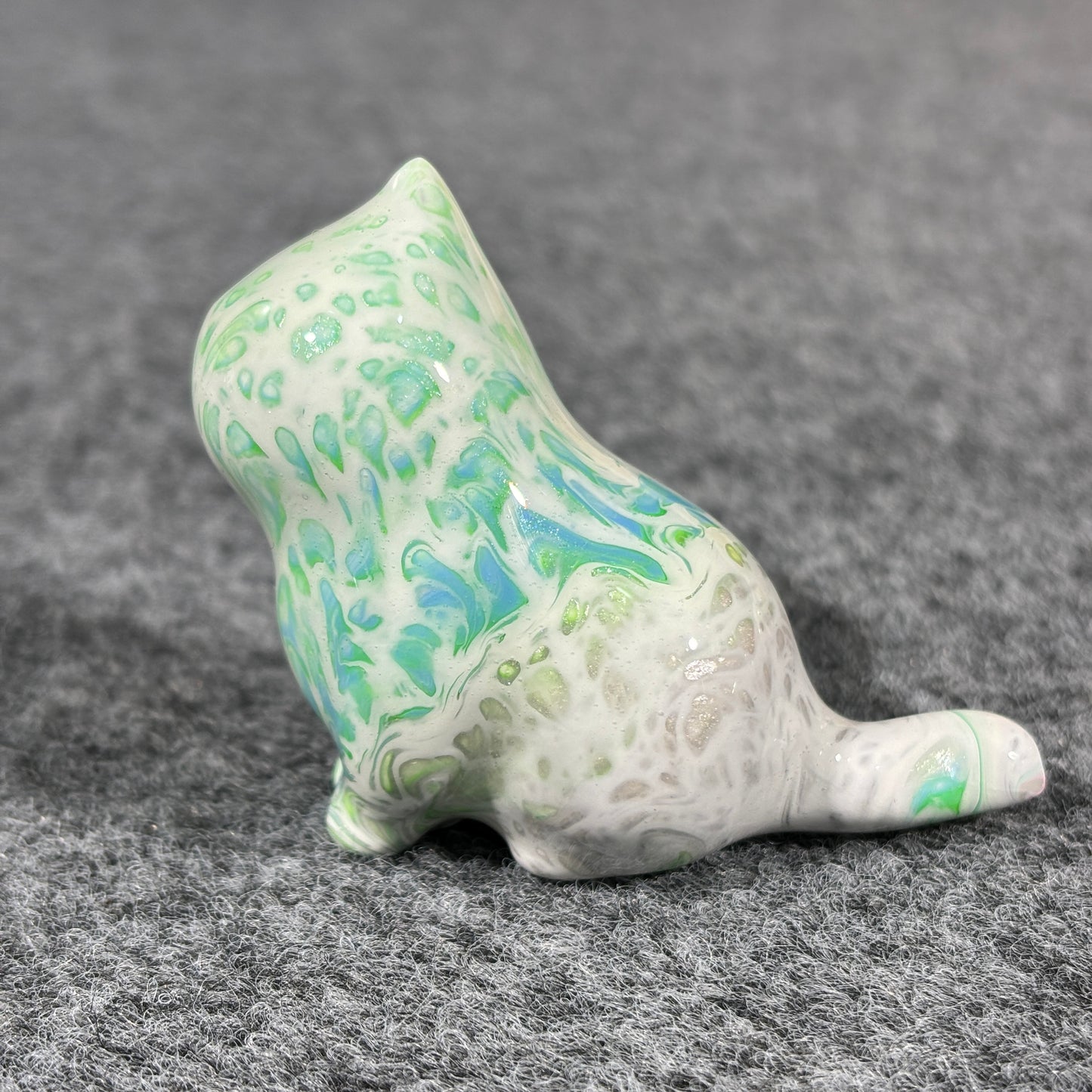 Green Blue Silver White Fluid Painting Sitting Cat Figurine Home Decor