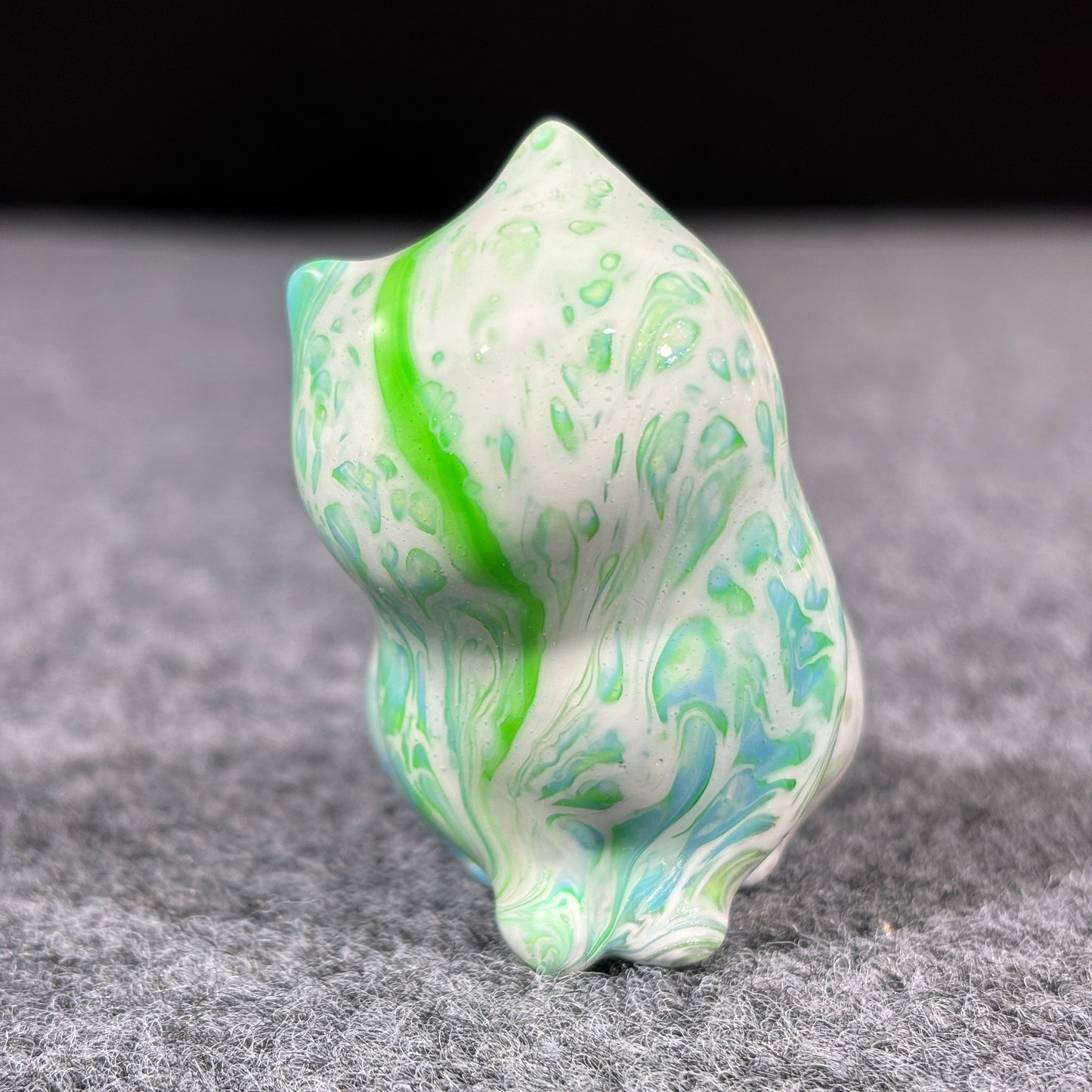 Green Blue Silver White Fluid Painting Sitting Cat Figurine Home Decor