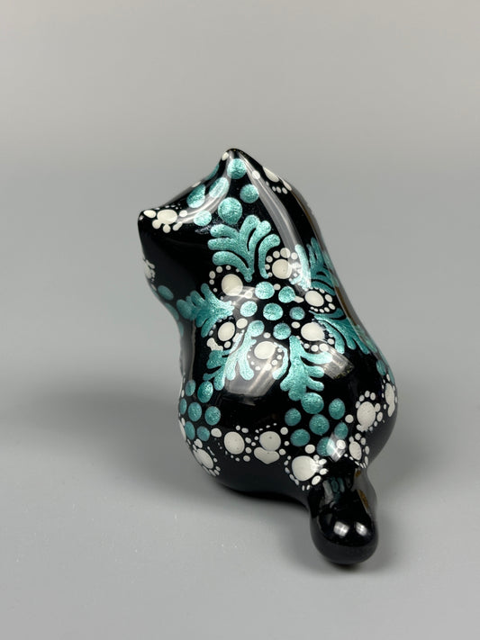 Green Black White Hand-Painted Sitting Cat Figurine Home Decor Gift